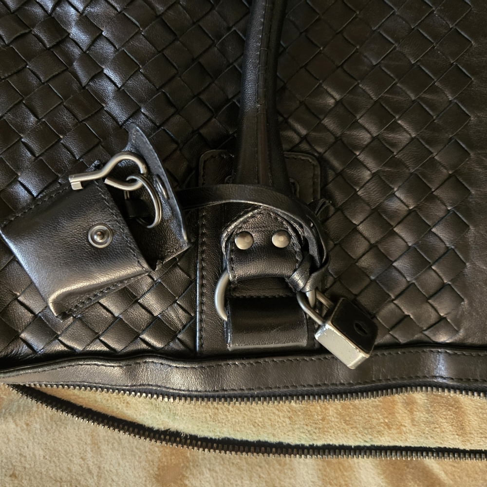 Bottega Tote Shoulder Bag - Black